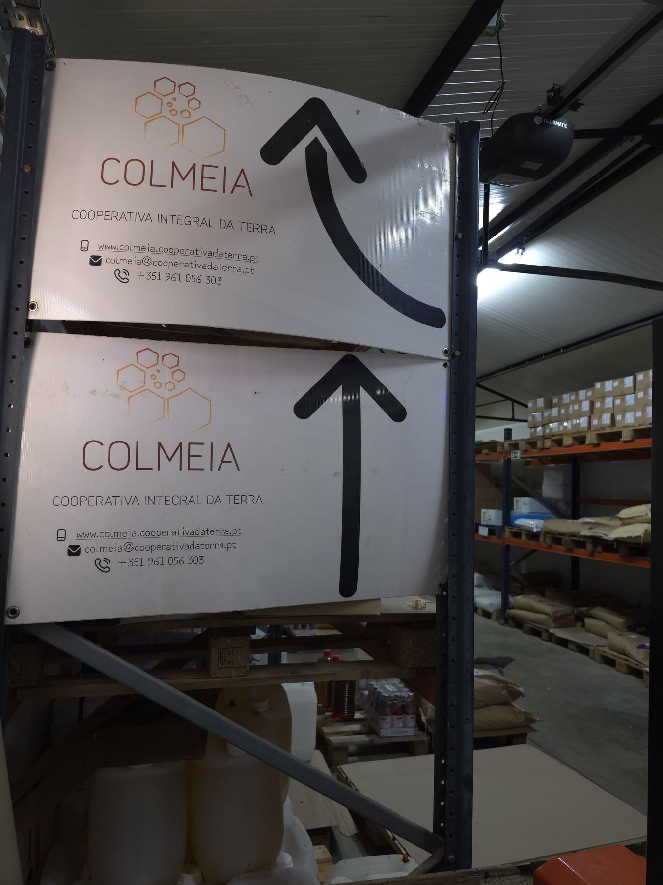 colos-sign-warehouse Food warehouse at Quinta do Coito Grande, Colos